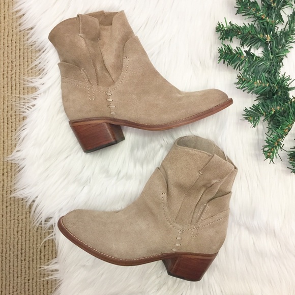 dolce vita slouch boot